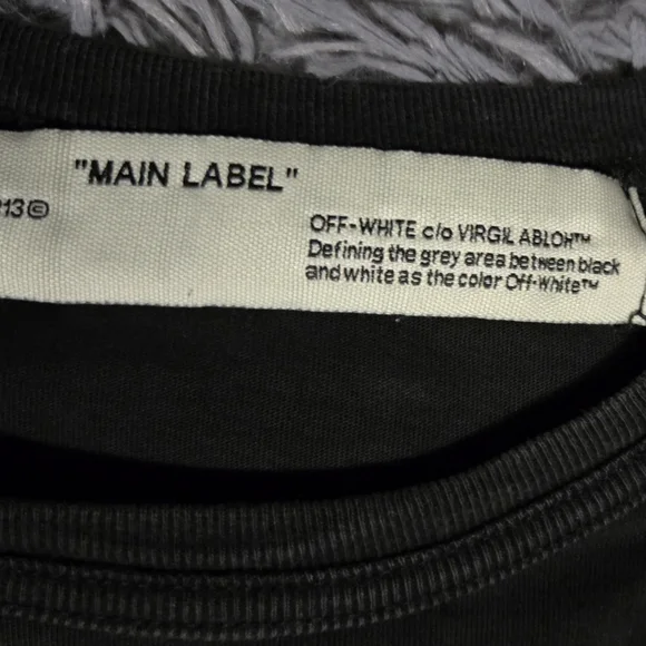 Off-white Short Sleeve T Shirt - Picture 5 of 7
